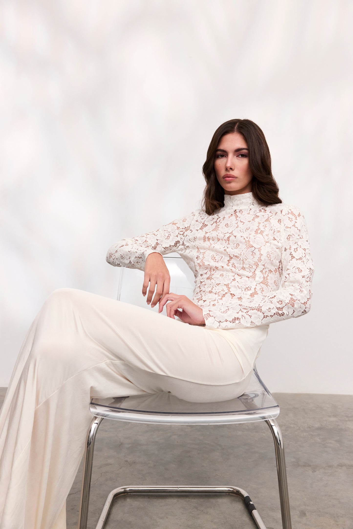 Rochie Cassia din dantela alba