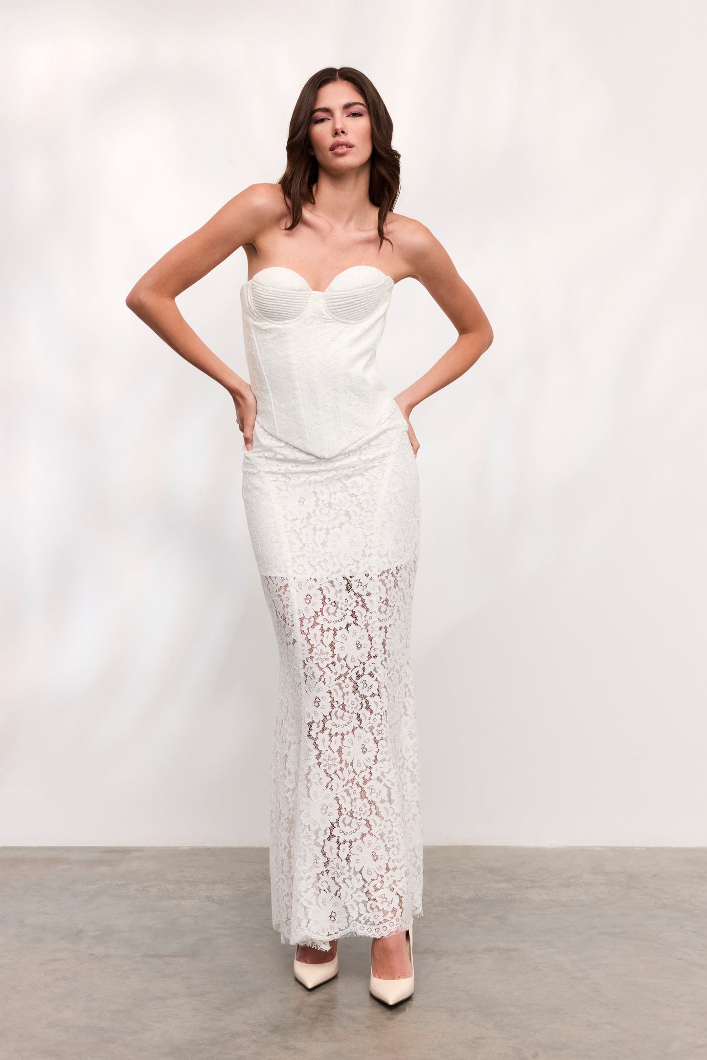 Corset Amira din dantela alba