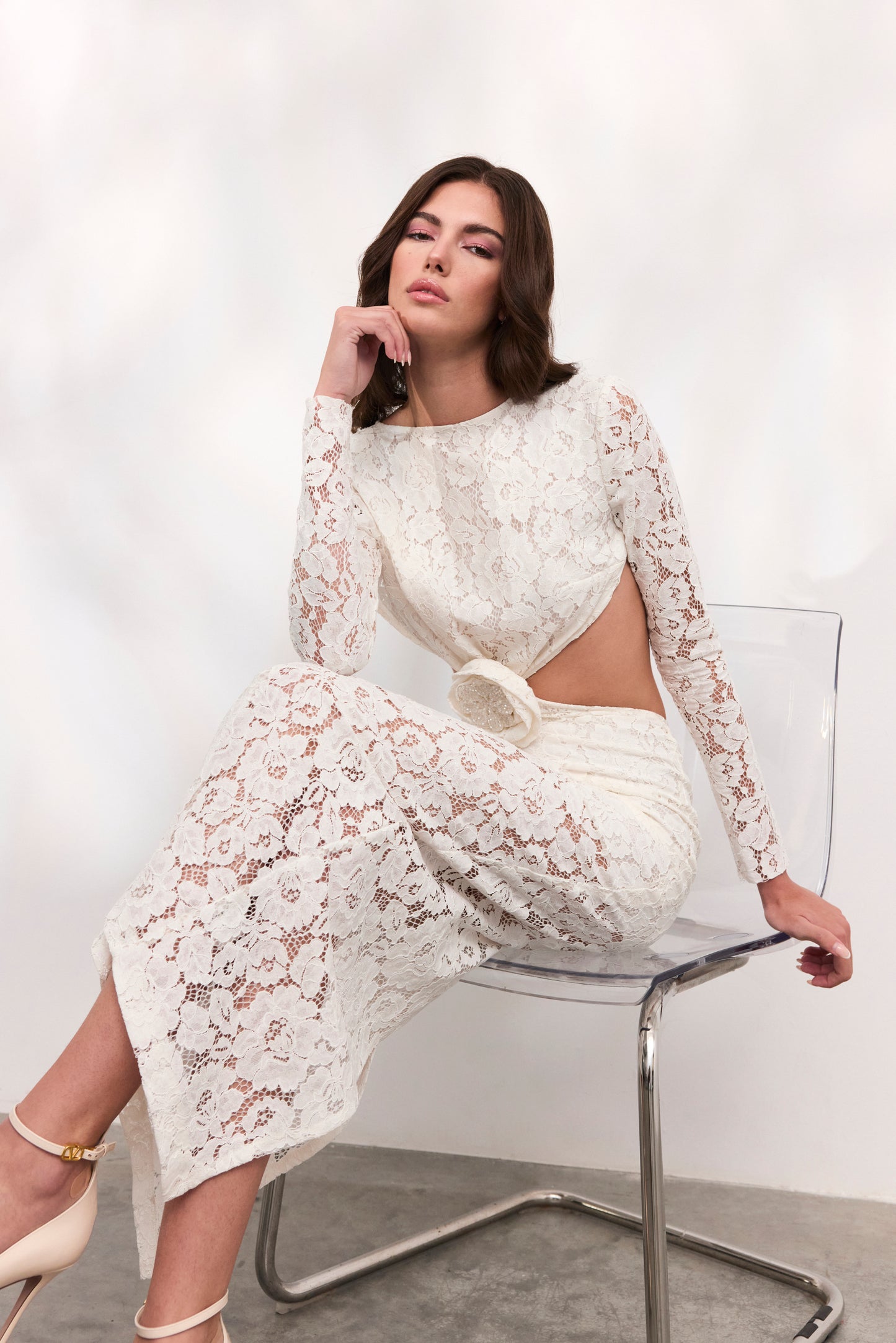 Rochie Rose midi din dantela alba