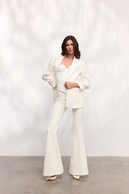 Pantaloni Freesia din crep alb