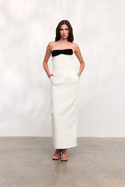 Rochie Elenia lunga din crep alb