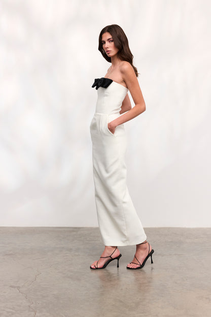 Rochie Elenia lunga din crep alb