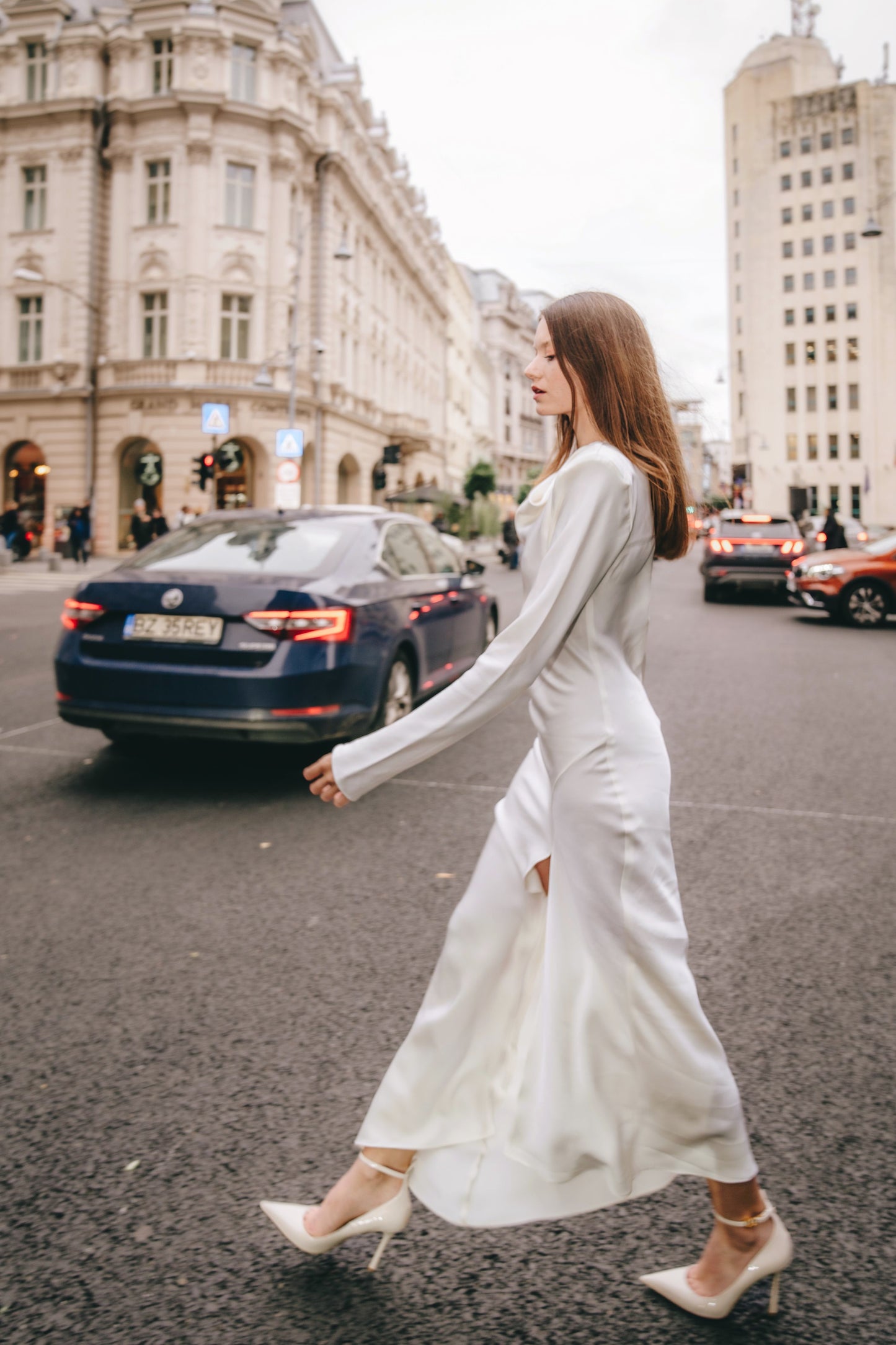 Rochie Infinity din matase alba