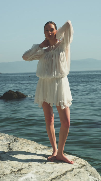 Rochie Scurta Dolce din matase alba